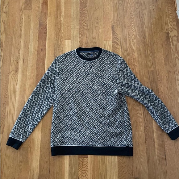 Vince Camuto slim fit diamond textured sweater, medium, condition is 10/10 - Picture 1 of 3